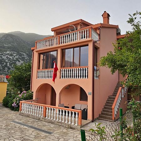 Apartment Vento Di Bocche III Kotor Buitenkant foto
