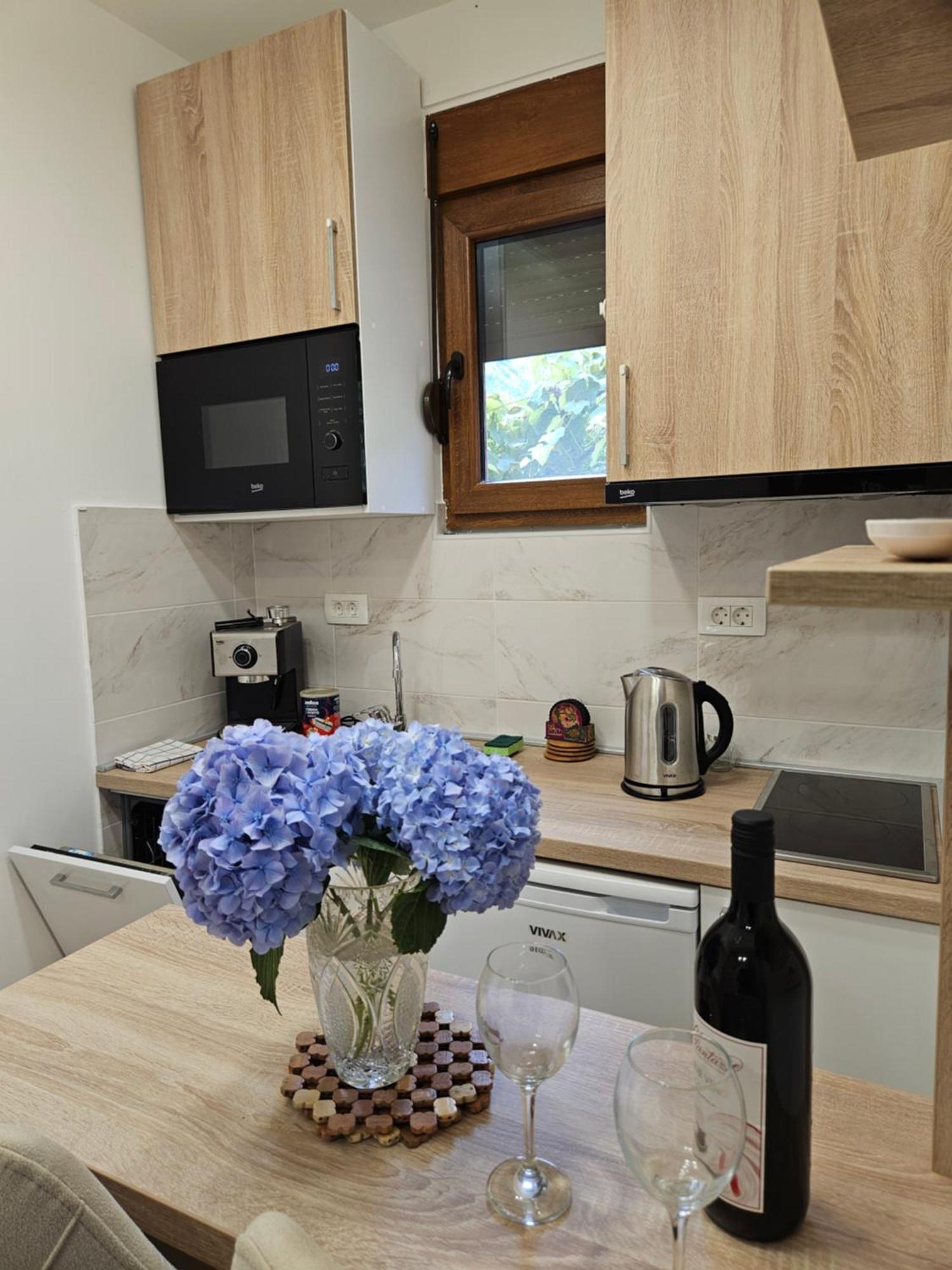 Apartment Vento Di Bocche III Kotor Buitenkant foto